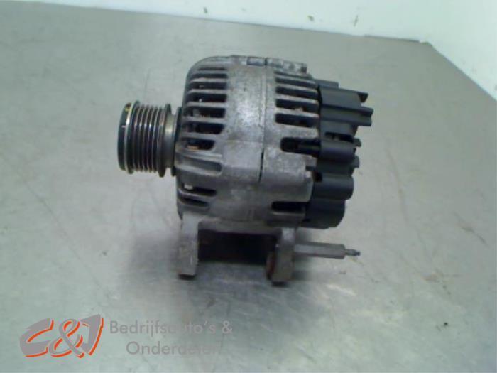 Dynamo van een Volkswagen Caddy, Auto-onderdelen, Motor en Toebehoren, Volkswagen, Gebruikt, 3 maanden garantie, Ophalen of Verzenden
