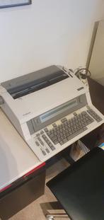 machine à écrire électrique, Enlèvement, Utilisé