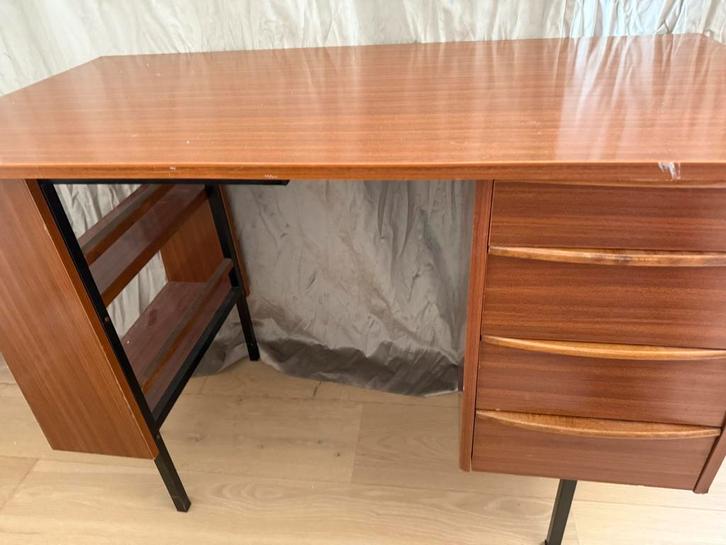 Scandinavisch kantoor 60, Huis en Inrichting, Bureaus, Zo goed als nieuw, Bureau, Ophalen