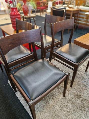 Vintage eetkamerstoelen (4) palissander / zwart beschikbaar voor biedingen
