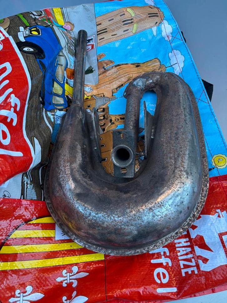 honda camino leovince 2 voor restauratie, Fietsen en Brommers, Brommeronderdelen | Oldtimers, Uitlaat, Verzenden