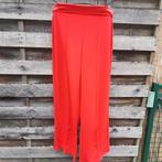 Nieuwe rode wijde broek maat 38 van LolaLiza, Kleding | Dames, Broeken en Pantalons, Zo goed als nieuw, Ophalen