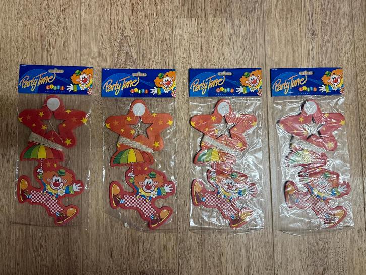 Papieren slingers clown (4 stuks), Divers, Drapeaux & Banderoles, Neuf, Enlèvement ou Envoi