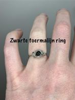 Zwarte toermalijn ring, Nieuw, Met edelsteen, Ophalen of Verzenden, Dame