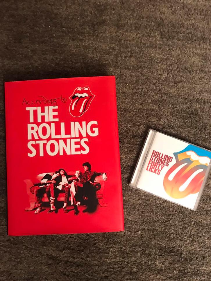 ACCORDING TO THE ROLLING STONES THE BOOK + CD, Boeken, Muziek, Ophalen