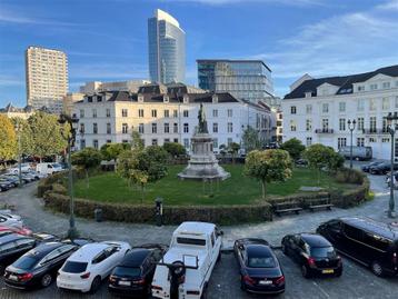 Appartement te koop in Brussel, 2 slpks beschikbaar voor biedingen
