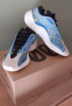 Yeezy 700, Kleding | Heren, Schoenen, Blauw, Nieuw, Ophalen of Verzenden, Adidas