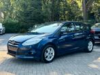 FORD FOCUS 2012 1.6 BENZINE 140.000KM TOPSTAAT, Auto's, Ford, Stof, Zwart, 4 cilinders, Blauw