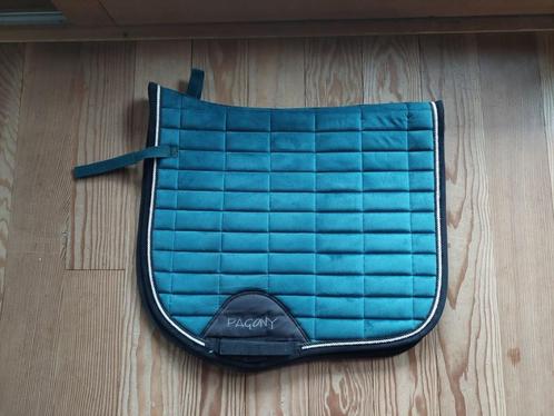 Dressuurdekje Pagony Work Velours full, Animaux & Accessoires, Chevaux & Poneys | Couvertures & Couvre-reins, Comme neuf, Couverture