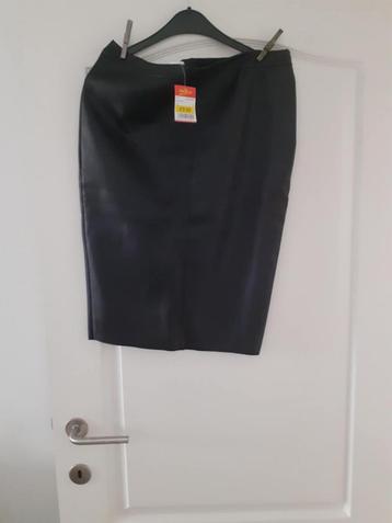 Rok Casuel Ladies leder look maat L nieuw, Enlèvement ou Envoi, Neuf, Taille 42/44 (L), Noir