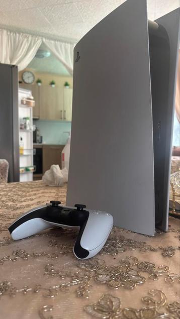  PS5 Édition Lancement – Parfait État + Accessoires ! beschikbaar voor biedingen