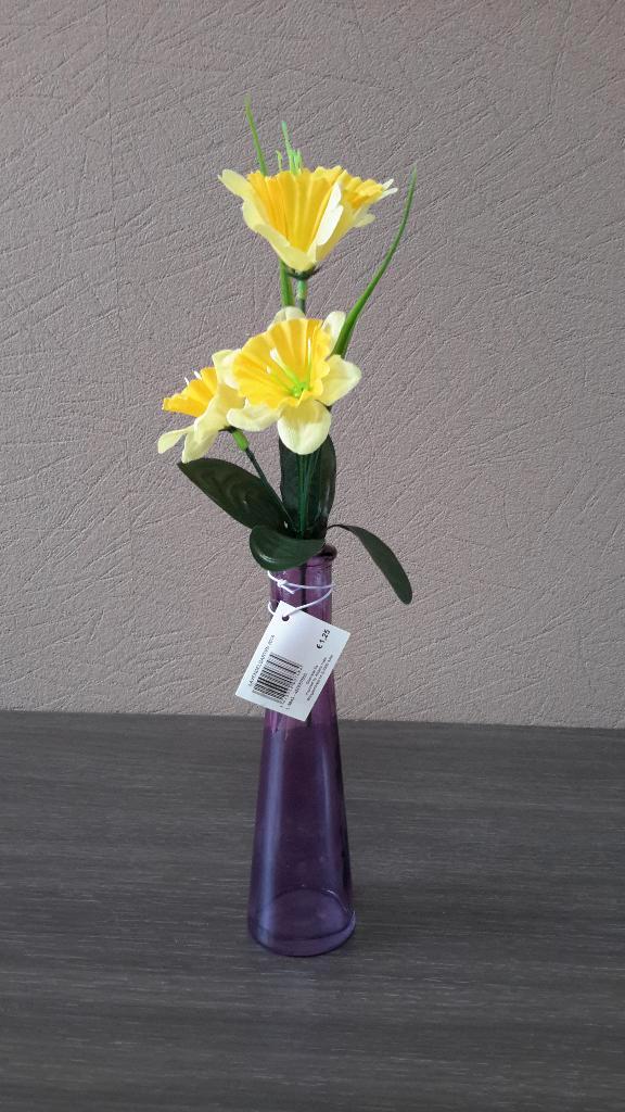 Lot / partij paarse flesjes / vaasjes ( NIEUW ), Huis en Inrichting, Woonaccessoires | Vazen, Nieuw, Ophalen of Verzenden