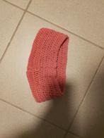 2 oorverwarmers  2 mutsen en 1 sjaal die, Kinderen en Baby's, Kinderkleding | Mutsen, Sjaals en Handschoenen, Ophalen, Muts