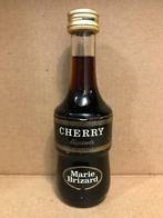 Cherry Liqueur - Marie Brizard - Mignonnette d'alcool - 5 cl, Collections, Vins, Pleine, Autres types, France, Utilisé