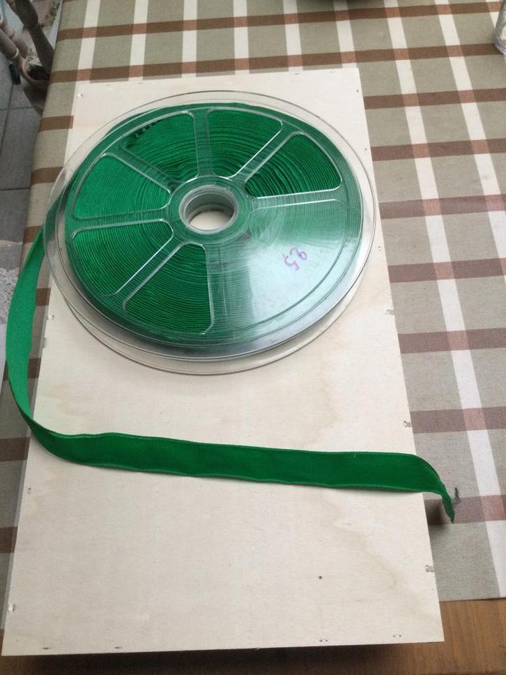 Velours linten, Hobby en Vrije tijd, Naaien en Fournituren, Ophalen of Verzenden