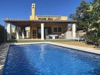 Elegante Villa met adembenemend Uitzicht op de Golfbaan, Immo, Dorp, Spanje, 116 m², Woonhuis