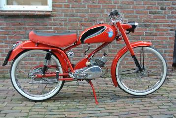 NSU Quickly Vittoria Cavallino Oldtimer Brommer ZEER UNIEK!