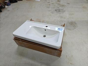 Jika Cubito-75 wastafel Nieuw beschikbaar voor biedingen