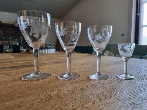 Glasservies voor in totaal 10 personen, Collections, Verres & Petits Verres, Comme neuf, Enlèvement