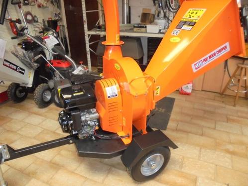 Nieuw Houthakselaars Fort -king  met benzine motor uit stock, Zakelijke goederen, Machines en Bouw | Tuin, Park en Bosbouw, Hakselaar