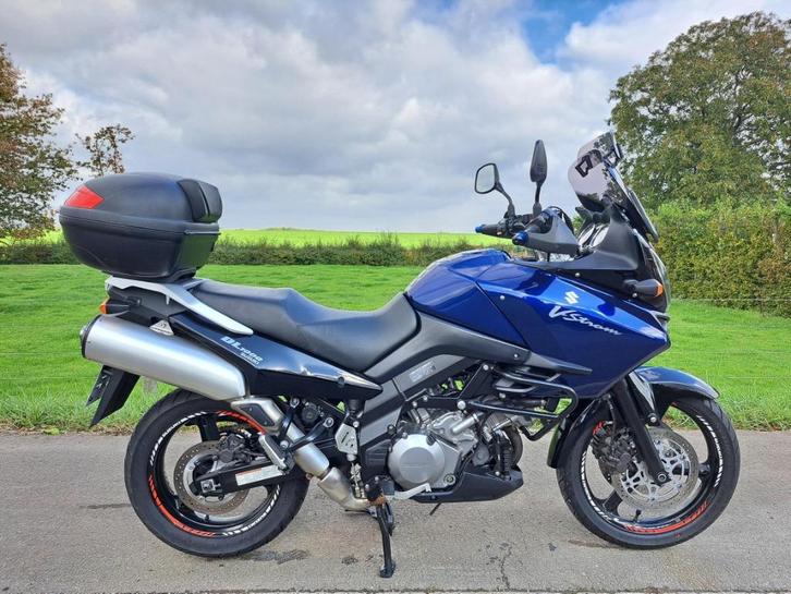 SUZUKI DL 1000 UIT 2005 MET 36.900 KM! MOOIE CONDITIE!, Motoren, Motoren | Suzuki, Bedrijf, Toermotor, meer dan 35 kW, 2 cilinders