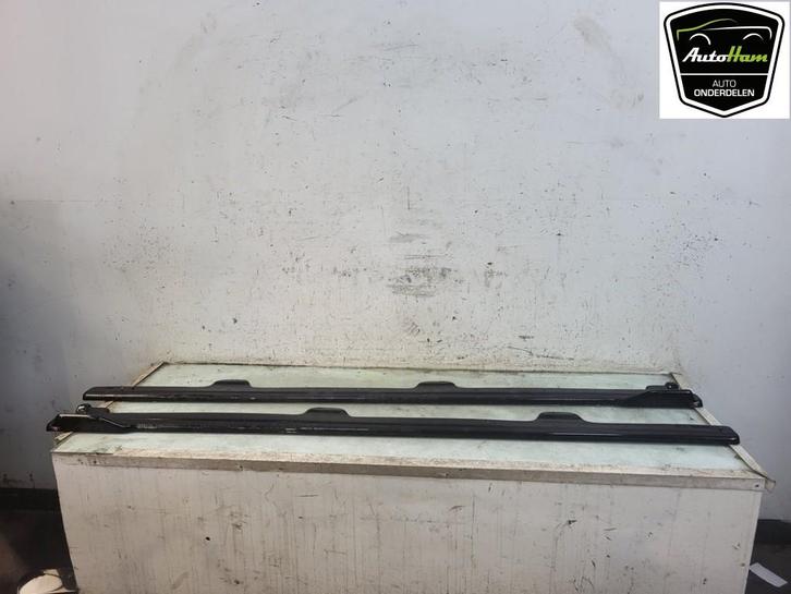 DIVERSEN Zijskirtset links+rechts Volkswagen Golf VII (AUA), Auto-onderdelen, Overige Auto-onderdelen, Volkswagen, Gebruikt