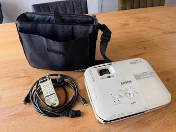 Epson projector EB-W12 beschikbaar voor biedingen