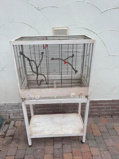 Vogelkooi + staander, Dieren en Toebehoren, Vogels | Hokken en Kooien, Gebruikt, Vogelkooi, Hout, Ophalen