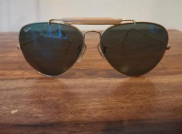 Rayban aviator outdoorsman vintage, Handtassen en Accessoires, Zonnebrillen en Brillen | Heren, Ophalen of Verzenden, Zo goed als nieuw