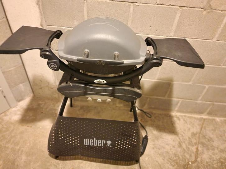 Weber onderdelen voor Q1400: beschermhoes en onderstel, Tuin en Terras, Elektrische barbecues, Zo goed als nieuw, Ophalen