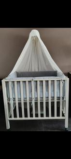 Babypark op wieltjes met hemel Noukies op voet., Kinderen en Baby's, Ophalen, Zo goed als nieuw