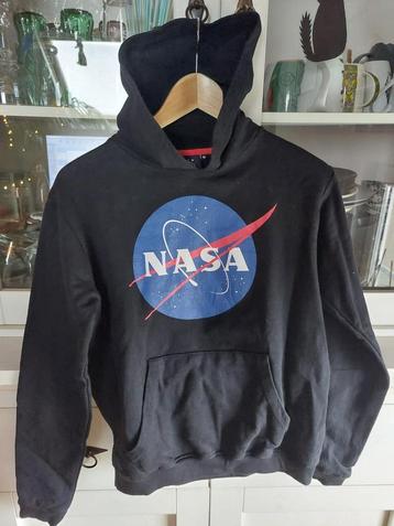 Hoodie NASA zwart jongen 9/10j (M)