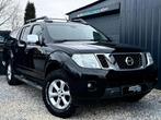 Nissan Navara 2.5 dCi 4x4 190cv/ Gps/ Camera/ Hardtop, Auto's, Stof, Gebruikt, 4 cilinders, Zwart