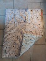 Dekbed done bydeer.met overtrek maat 100cm op 130 ., Ophalen