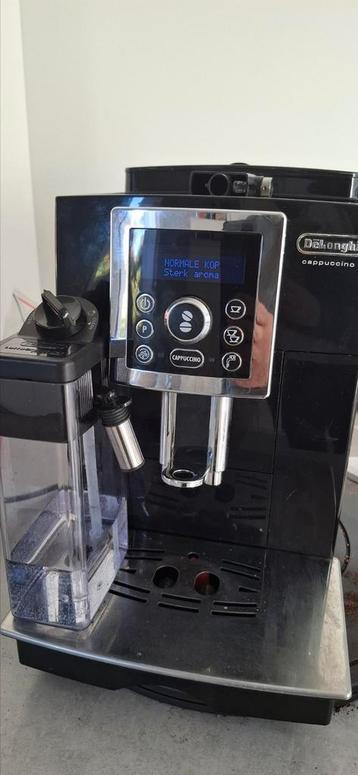 Delonghi bonen koffiemachine met cappuccino + GARANTIE  beschikbaar voor biedingen