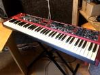 Nord Stage 4 Compact + triple pedal - garantie 30 mois, Muziek en Instrumenten, Synthesizers, Ophalen, Zo goed als nieuw, 76 toetsen