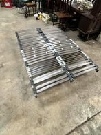 2 lattenbodems bedbodems op poten, Huis en Inrichting, Slaapkamer | Matrassen en Bedbodems, Ophalen, Gebruikt, 70 cm of minder