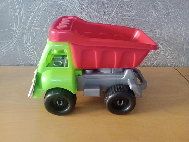 Camion-benne pour tout-petits - Neuf avec étiquette, Enfants & Bébés, Jouets | Jouets en bois, Neuf, Jouet à Rouler ou à Bascule