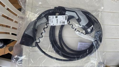 Cable de rechargement voiture 1, Auto-onderdelen, Elektronica en Kabels, Ophalen