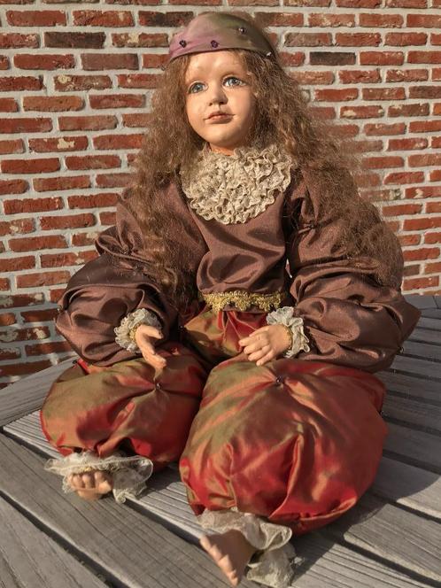 Vieille poupée faite à la main, Collections, Poupées, Poupée, Enlèvement ou Envoi