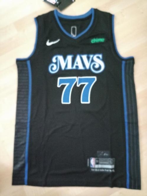 Dallas Mavericks Jersey Doncic maat: L, Sports & Fitness, Basket, Neuf, Vêtements, Envoi