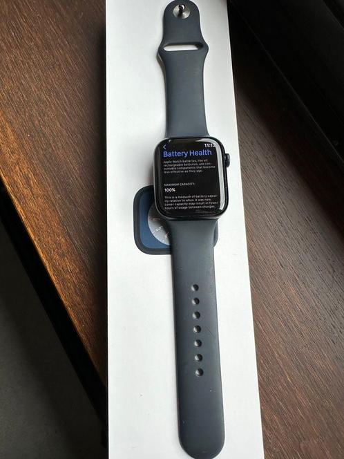 APPLE WATCH S8 CELLULAR 45MM, Bijoux, Sacs & Beauté, Montres connectées, Comme neuf, État, Enlèvement