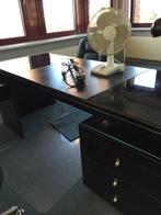 Zwart gelakt kantoormeubilair +4 zwart leren stoelen, Gebruikt, Bureau