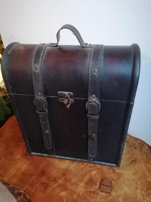 ancienne malette de voyage, Bijoux, Sacs & Beauté, Sacs | Sacs de voyage & Petits Sacs de voyage, Comme neuf, Brun, 40 à 60 cm