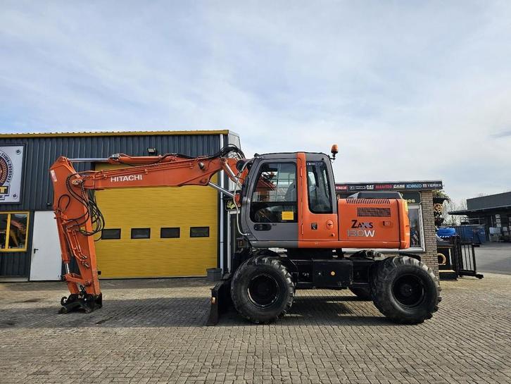 Hitachi ZAXIS 130 W WE1498, Articles professionnels, Machines & Construction | Grues & Excavatrices, Excavatrice
