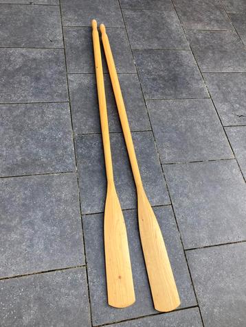 Avirons bois 178cm comme neufs beschikbaar voor biedingen