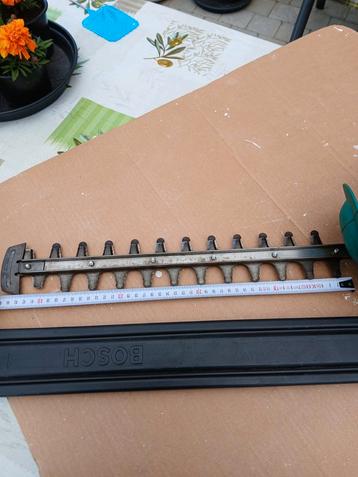 Bosch 400-24 T AHS heggenschaar, Tuin en Terras, Ophalen, Gebruikt, Accu