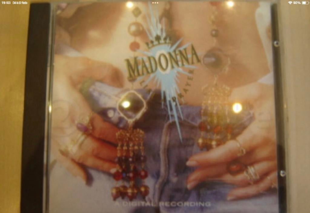 cd madonna, Enlèvement ou Envoi, Comme neuf