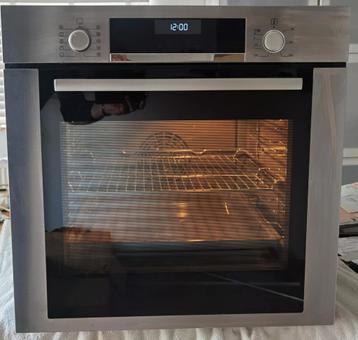 BOSCH-oven  beschikbaar voor biedingen