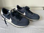 Donkerblauwe vetersneakers NIKE Internationalist maat 38, Ophalen, NIKE, Sportschoenen, Zo goed als nieuw